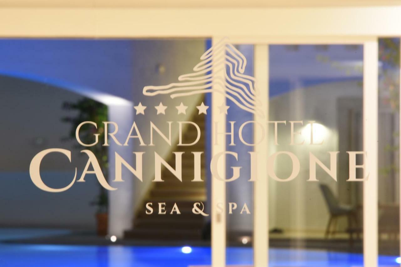 Grand Hotel Cannigione Exterior photo